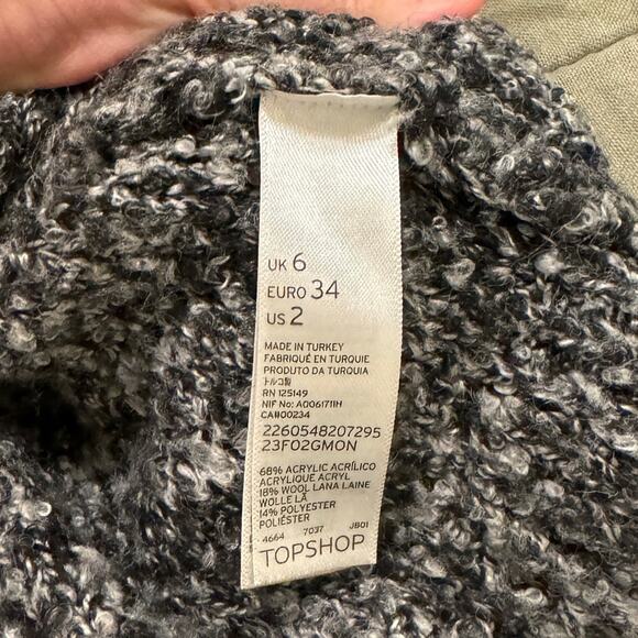 Topshop Crop Cozy Sweater - Size 2 - Picture 3 of 4